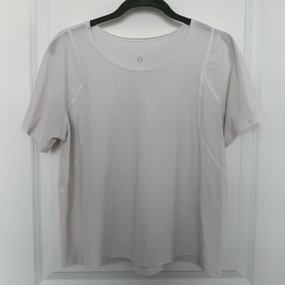 Lululemon short sleeve